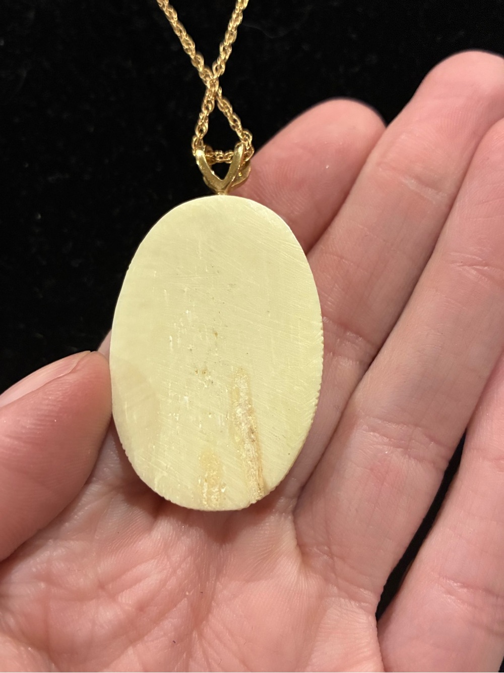 Vintage Cream Bone Carved Tribal Face Pendant Gold Tone Rope Chain - Picture 4 of 7